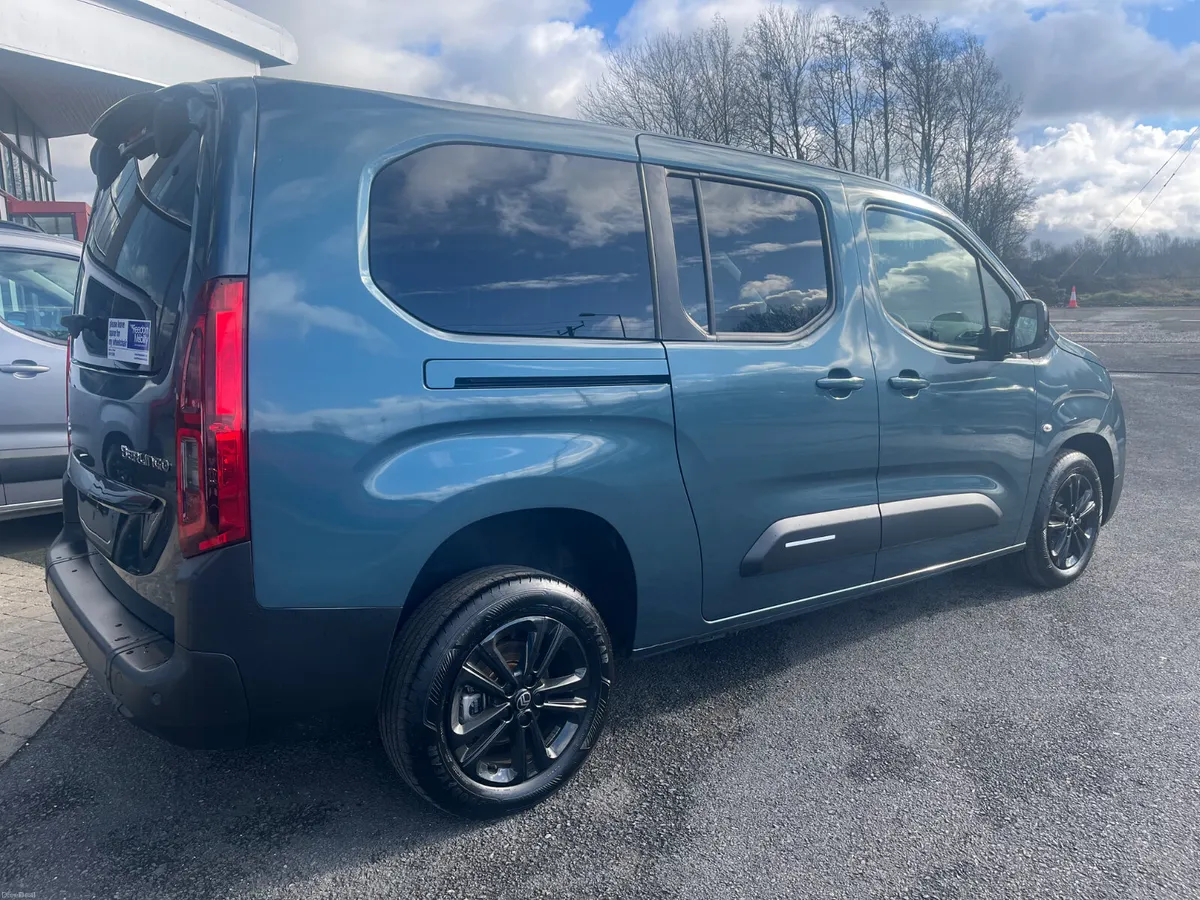 2026 Citroen Berlingo Taxi Spec WAV - Image 4