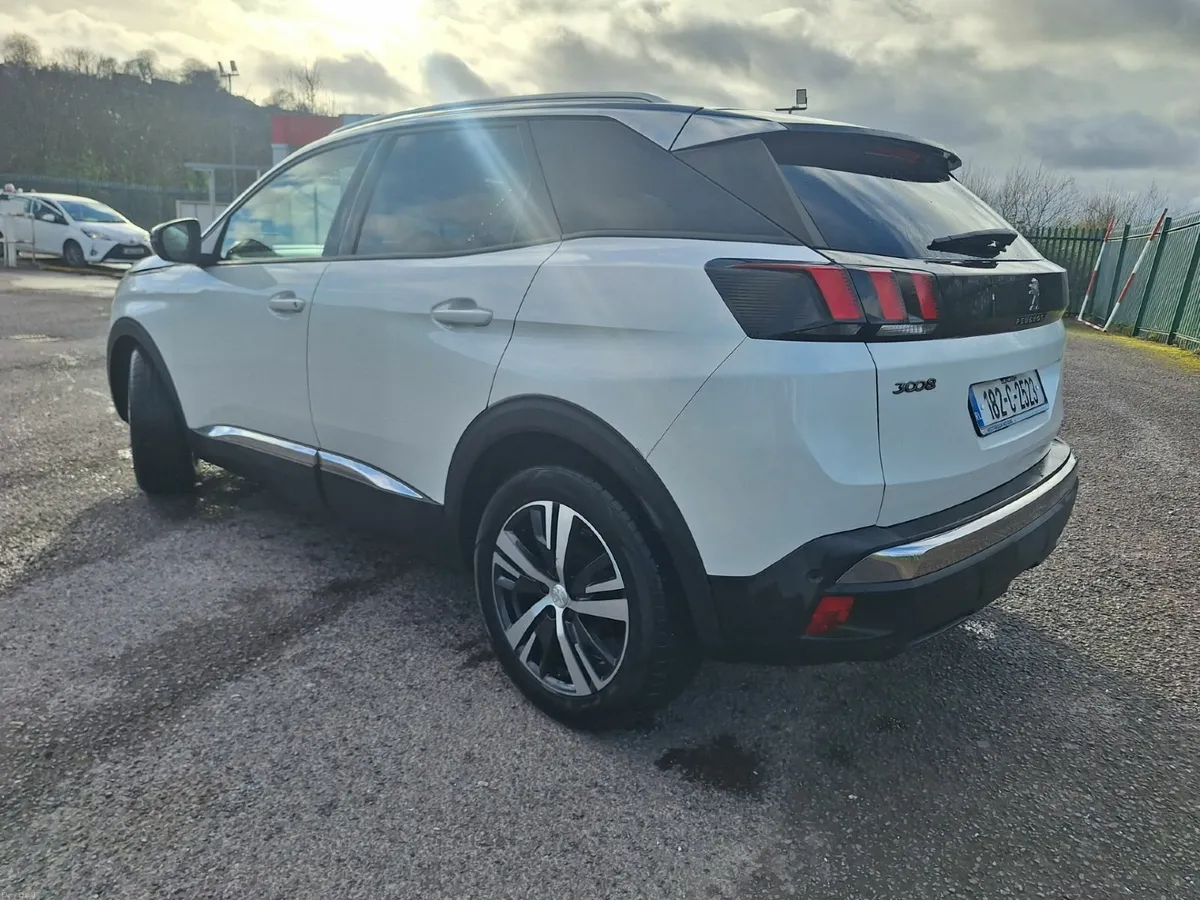 Peugeot 3008 2018 - Image 2
