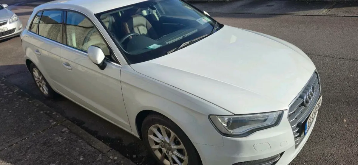 AUDI A3 1.4TFSI AUTOMATIC SPORTBACK - Image 4