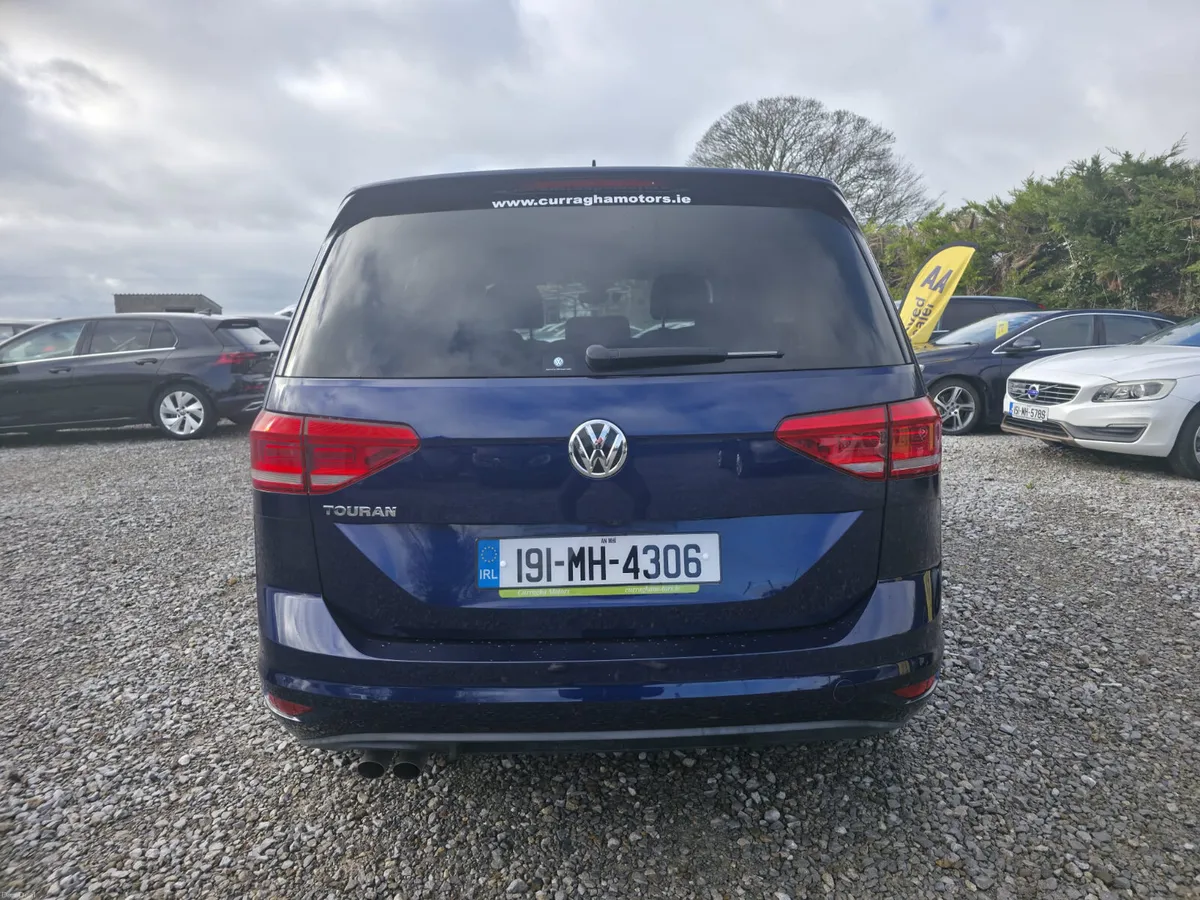 Volkswagen Touran 2019 - Image 4