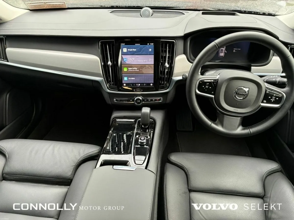 Volvo V90 Ultra T8 PHEV - Image 4