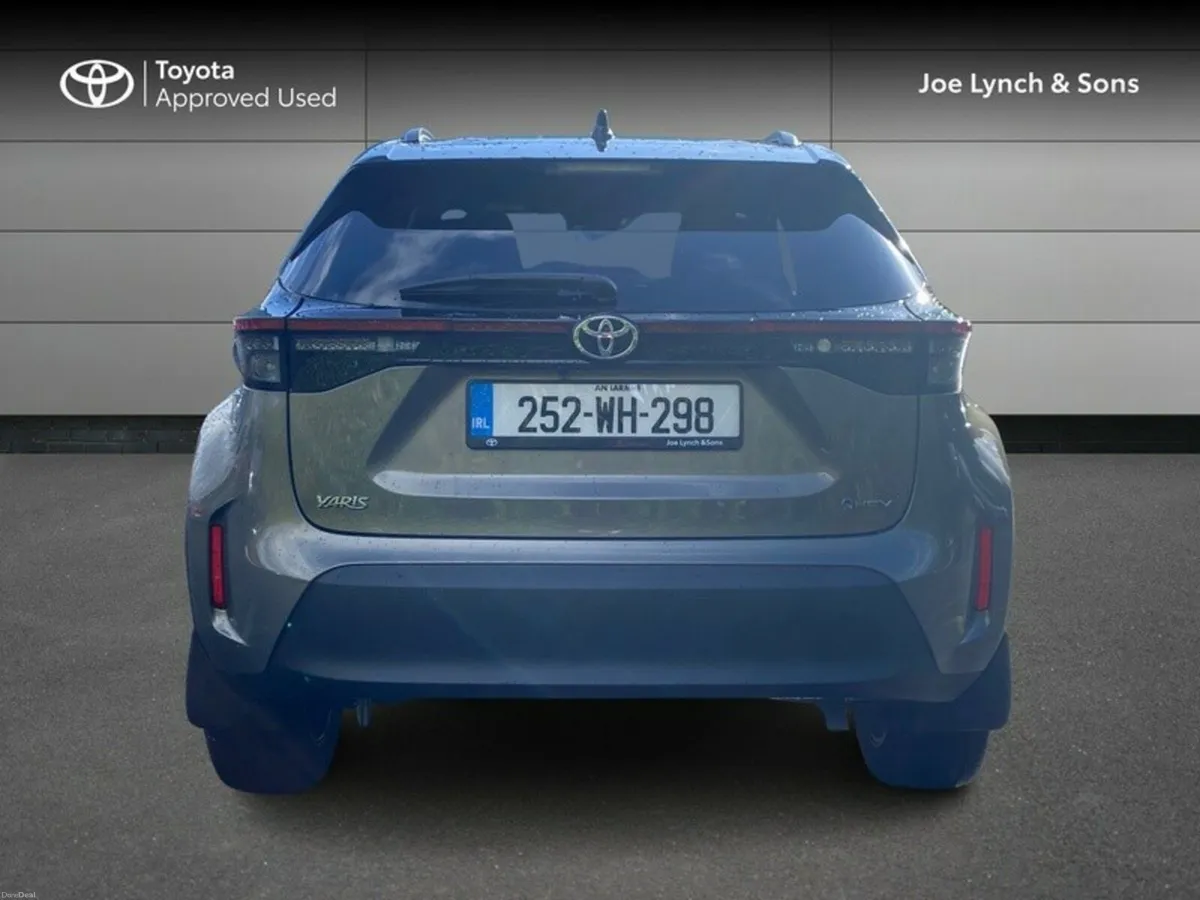 Toyota Yaris Cross YARIS CROSS LUNA SPORT BI - Image 4