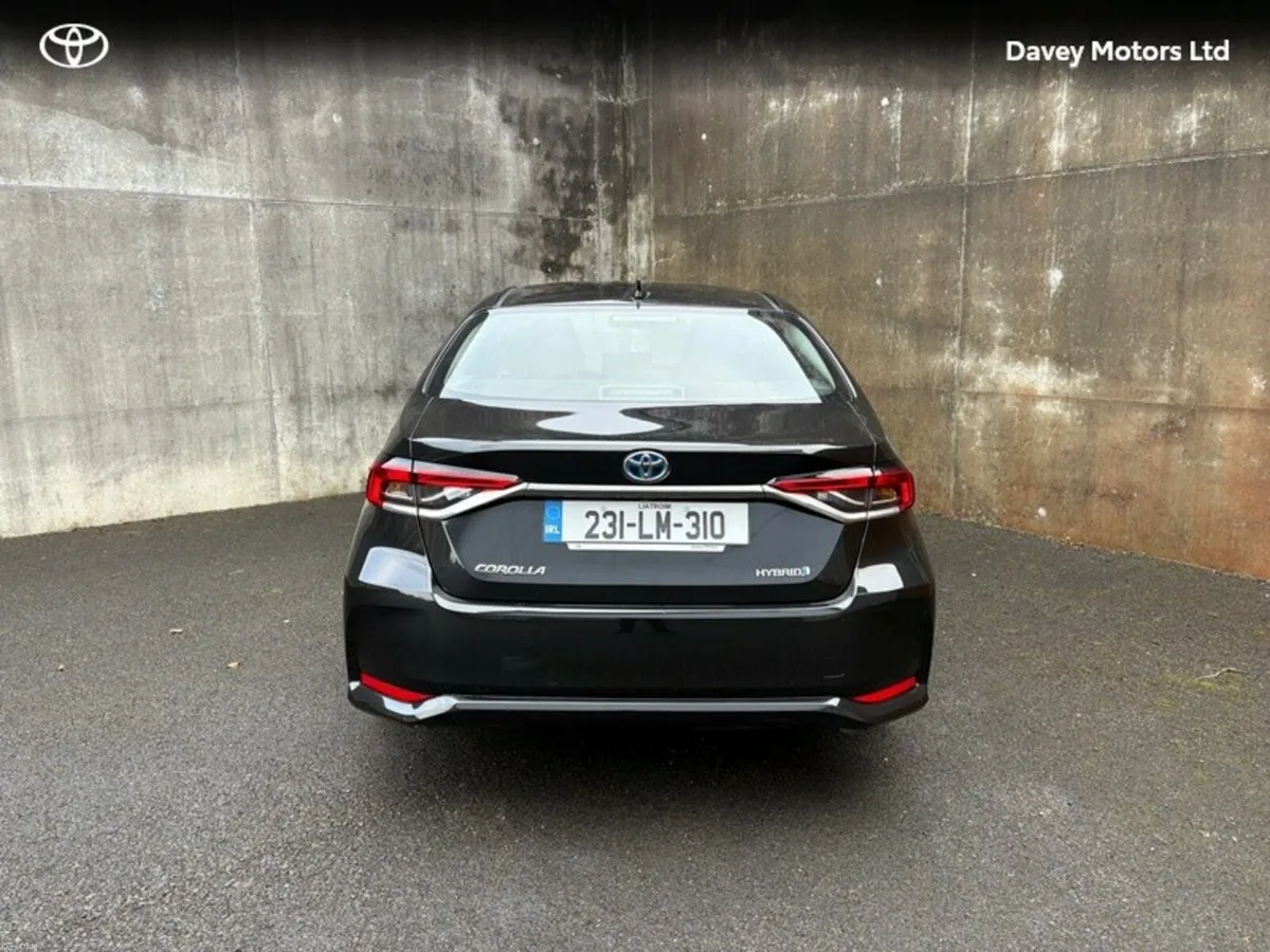 Toyota Corolla LUNA 4DR SALOON AUTO - Image 3