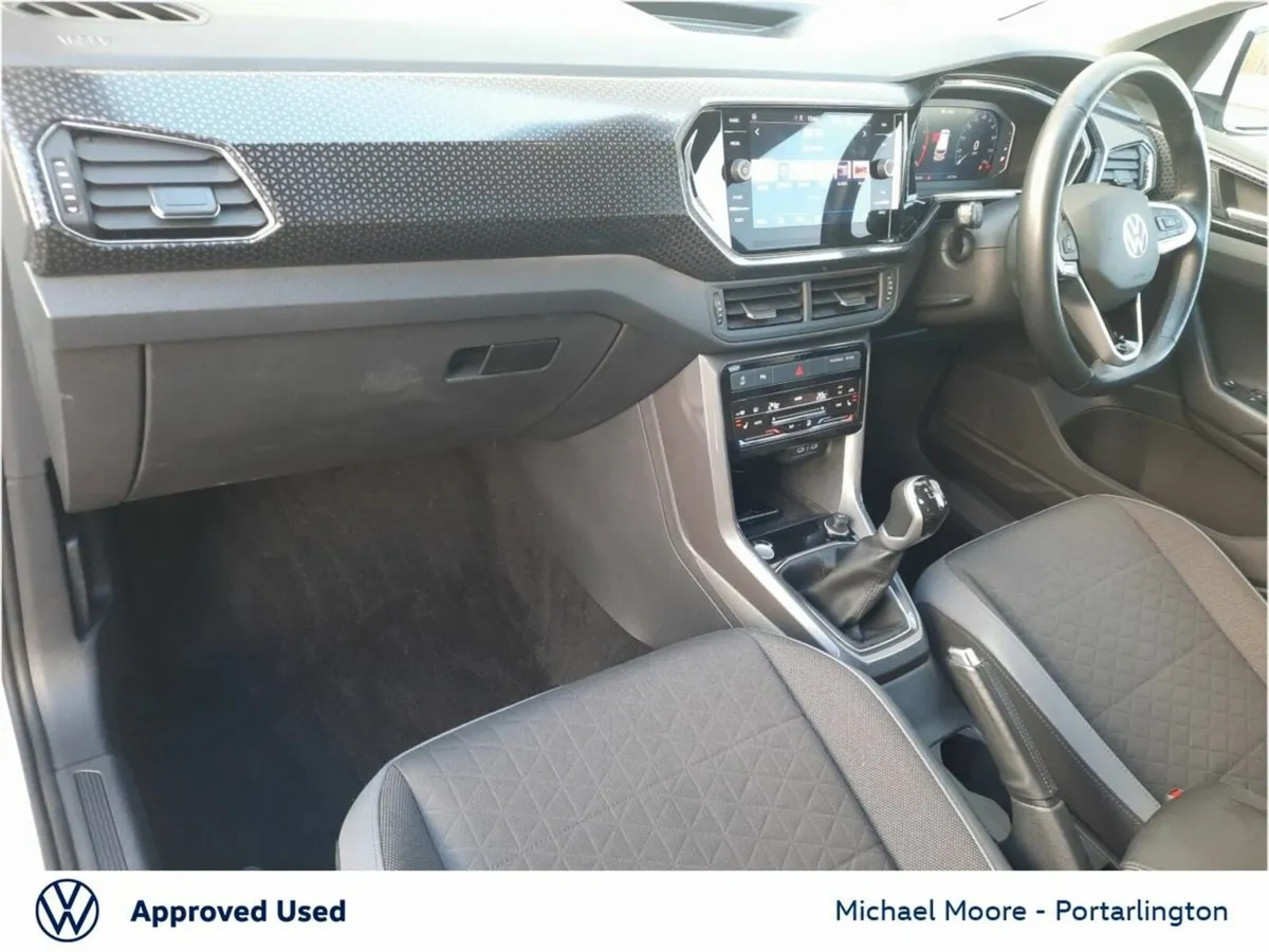 Volkswagen T-Cross R-Line 1.0 TSI 110HP - Image 4