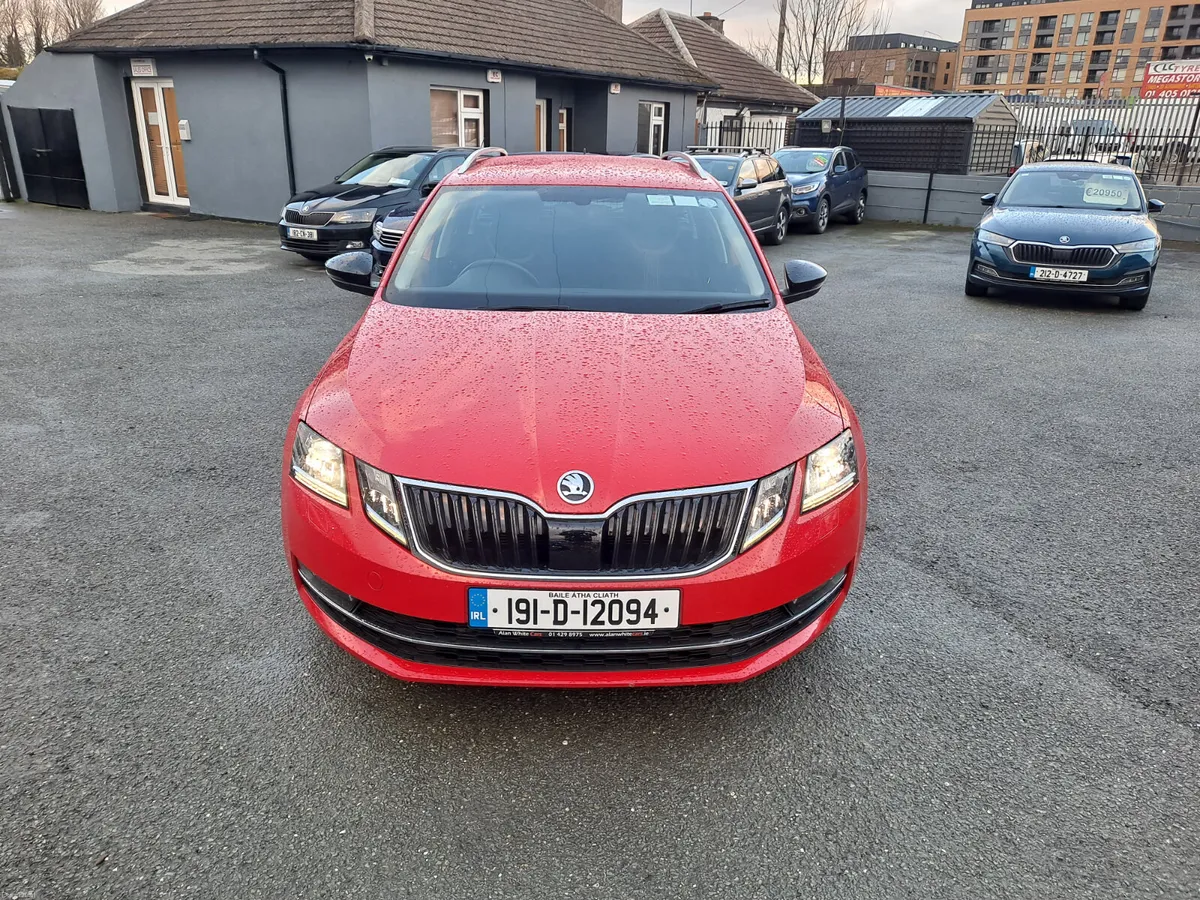 Skoda Octavia 2019 SPORTLINE PACK 1.0 AUTO ESTATE - Image 3