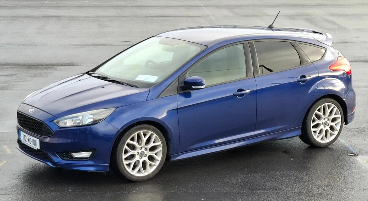 Ford Focus 2017 ST-Line - Image 2