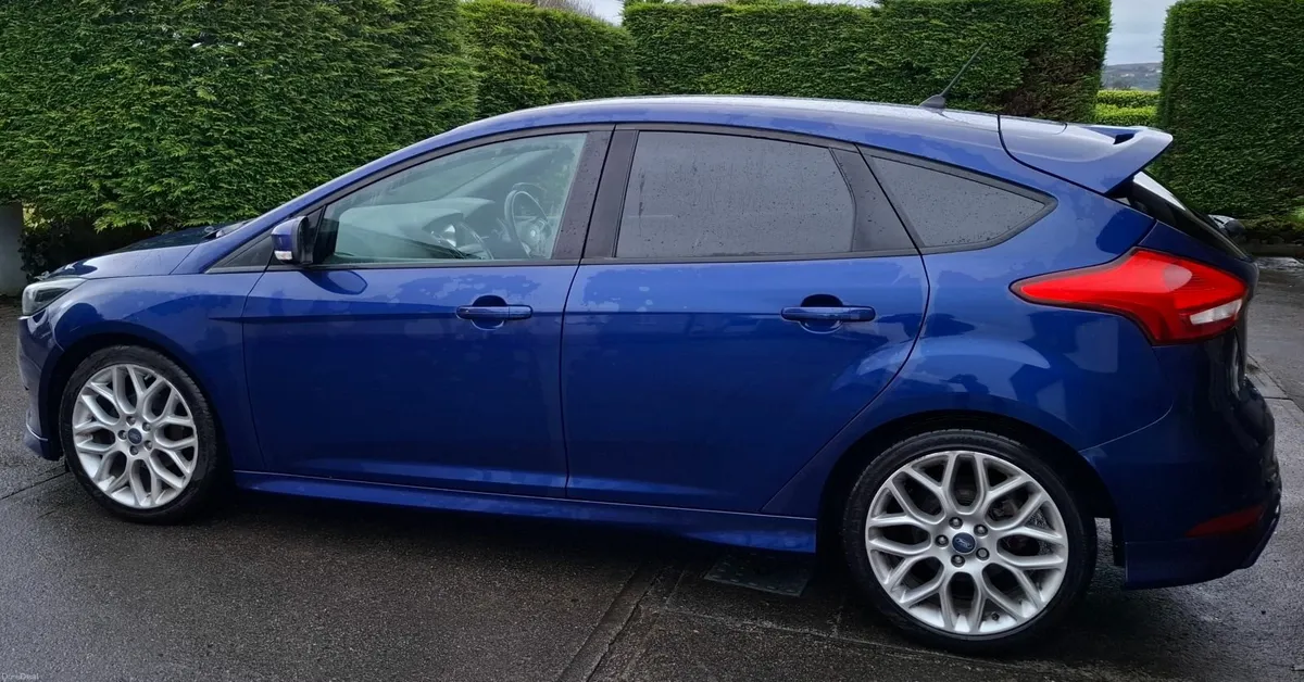 Ford Focus 2017 ST-Line - Image 4