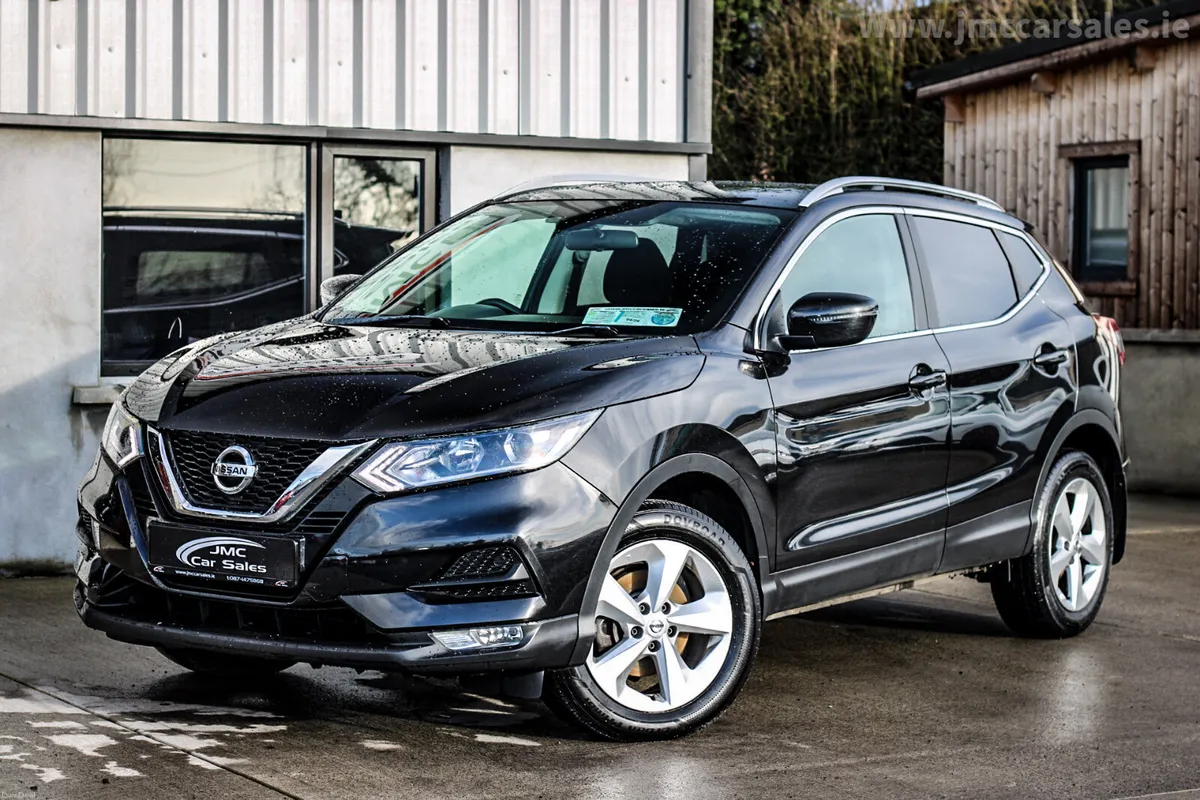 2019 NISSAN QASHQAI SV PAN ROOF - Image 1