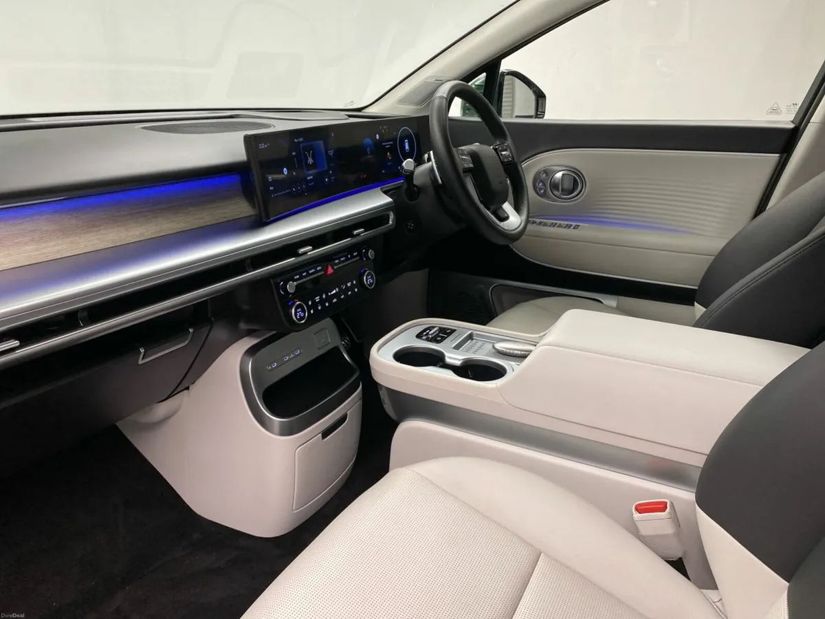 Hyundai IONIQ 9 RWD standard (Long Range) Platinum - Image 3
