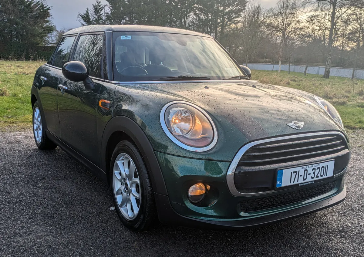MINI COOPER BI-TONE GREEN WITH BLACK ROOF - Image 1