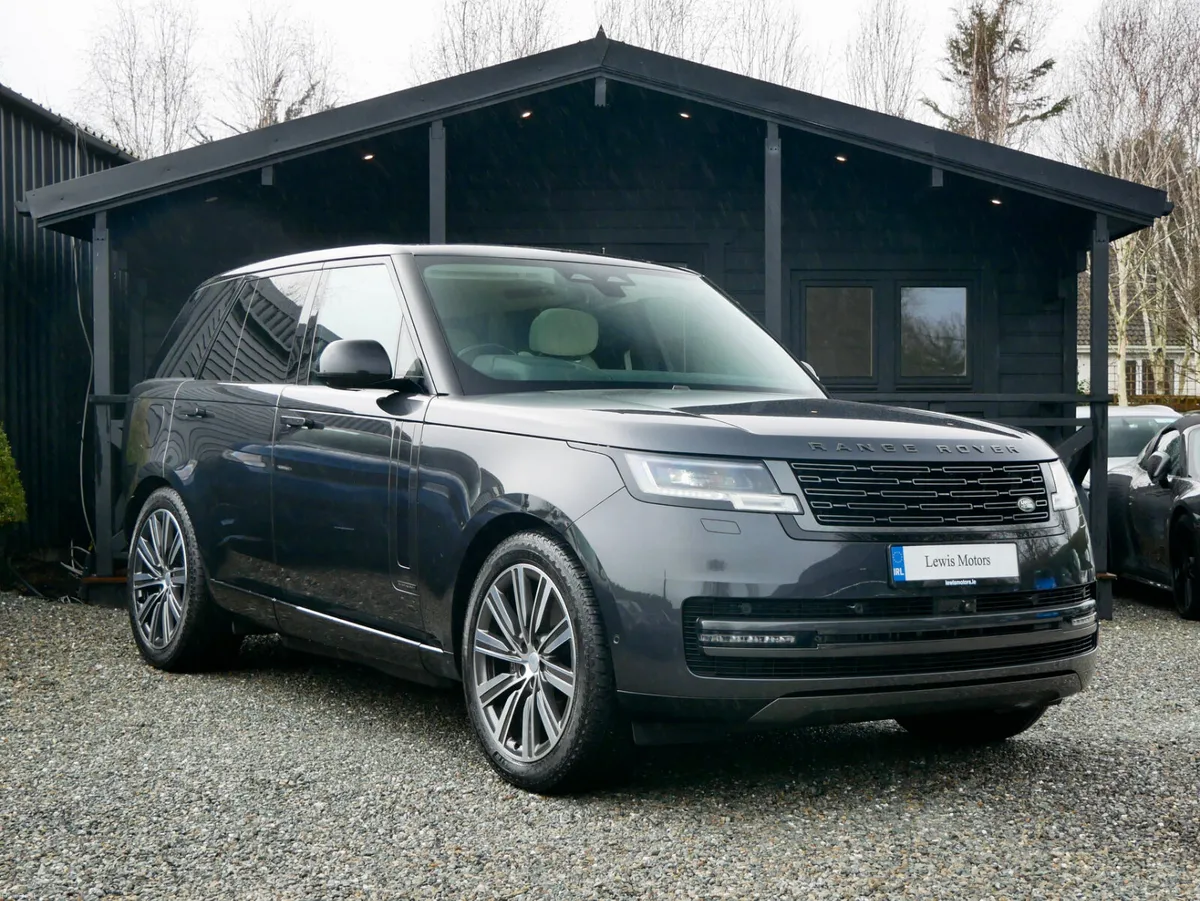 Land Rover Range Rover 2025 - Image 1