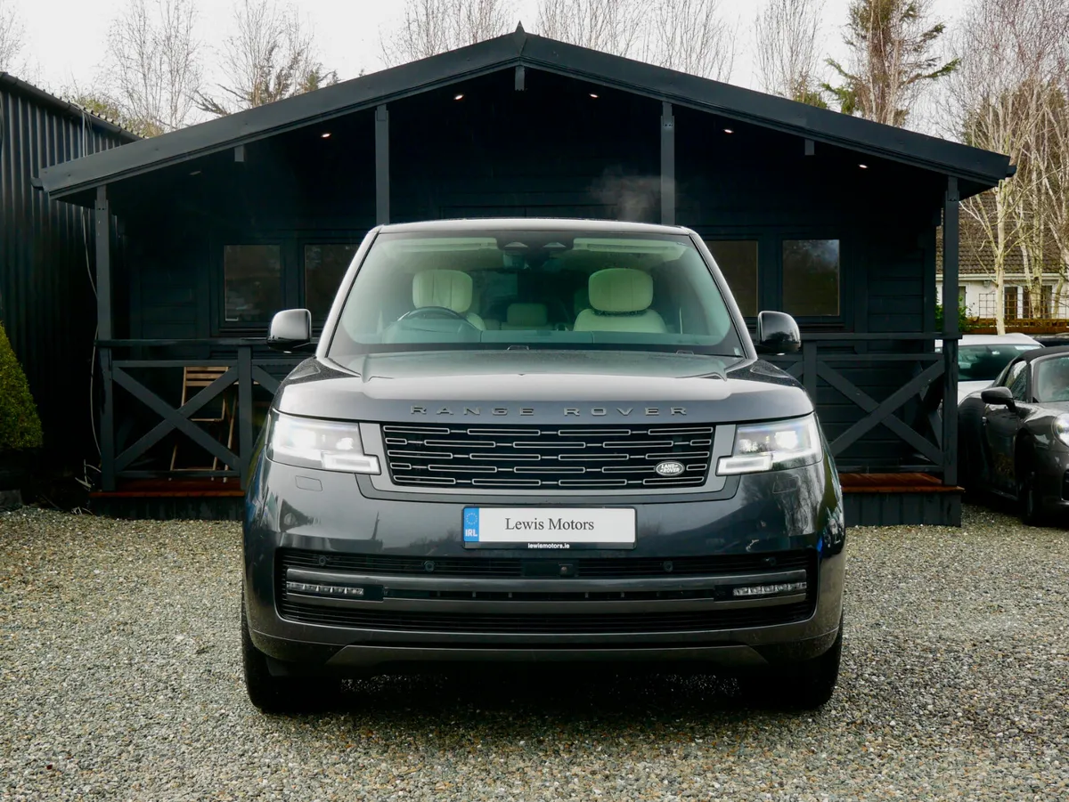 Land Rover Range Rover 2025 - Image 2