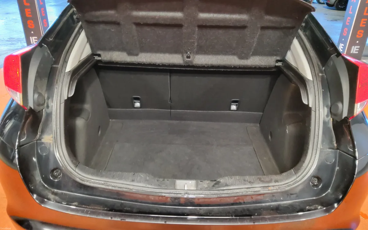 Honda Civic 2014 - Image 4