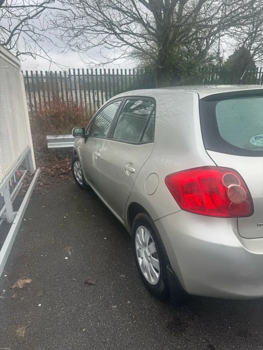 2008 Toyota Auris - Image 2