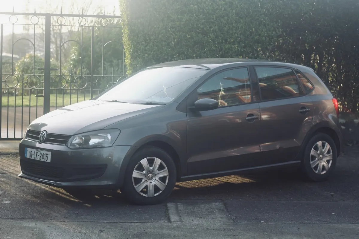 Volkswagen Polo 2010 - Image 4
