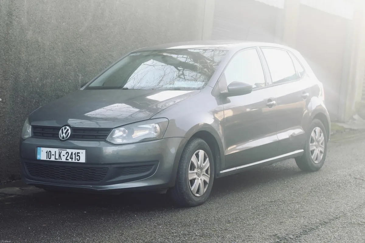 Volkswagen Polo 2010 - Image 1