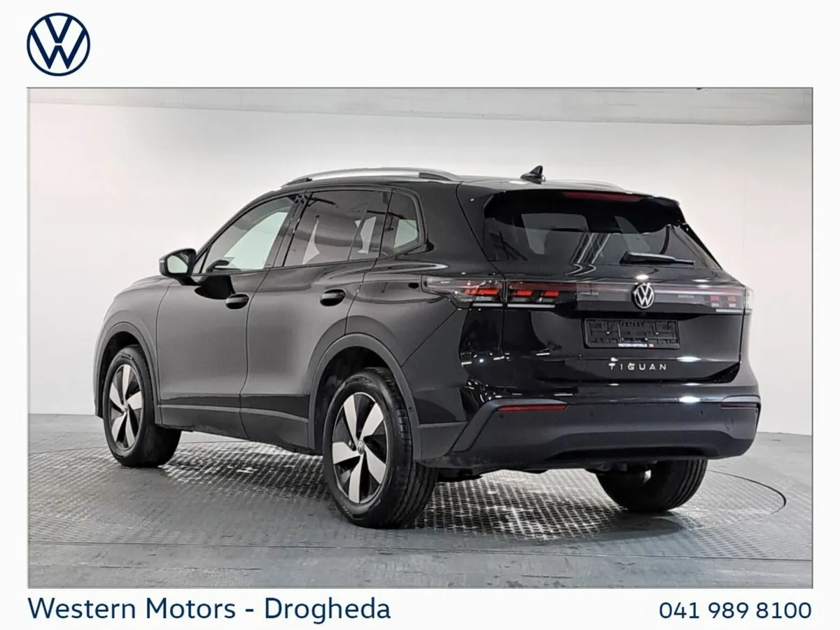 Volkswagen Tiguan EDITION 75 DIESEL AUTOMATIC *BRA - Image 4