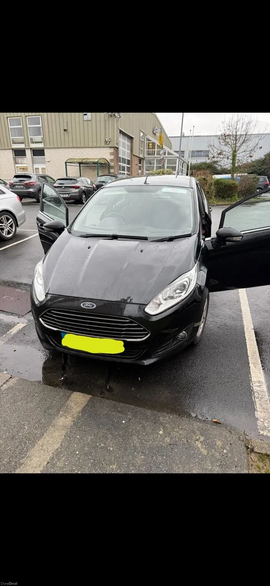 Ford Fiesta 2014 1.0 liter zetec petrol - Image 1