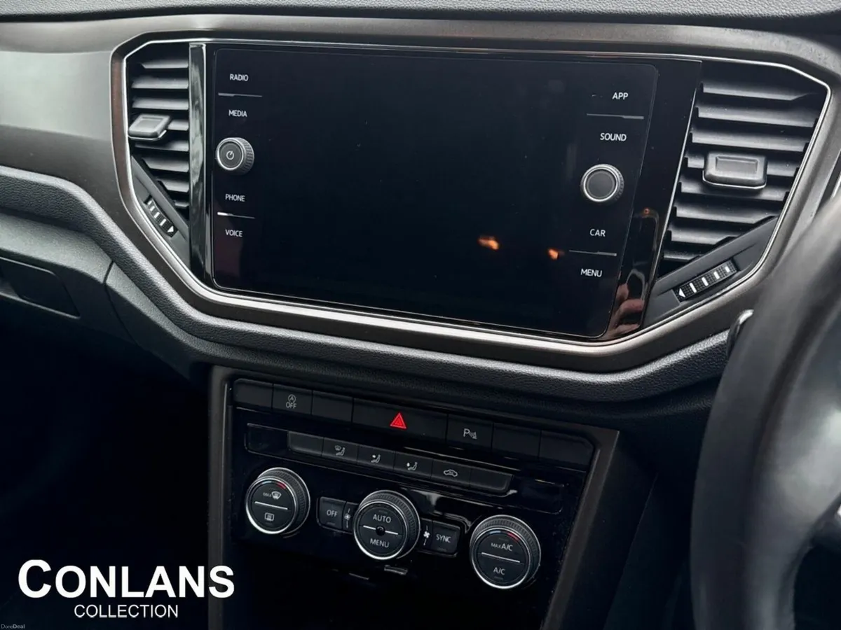 Volkswagen T-Roc 1.5 TSI 150bhp Design DSG - Image 4