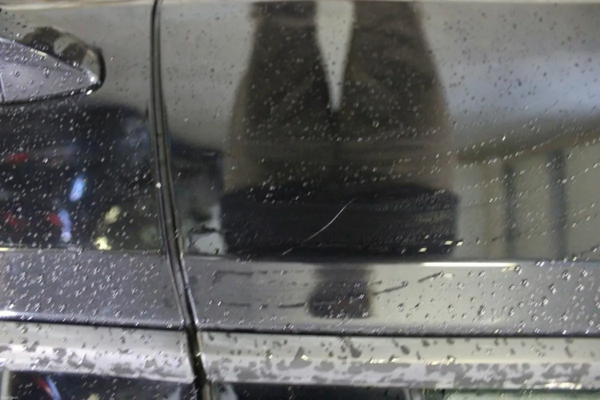 Volkswagen Golf 1.6 TDI 115HP Trendline - TENDER 1 - Image 4