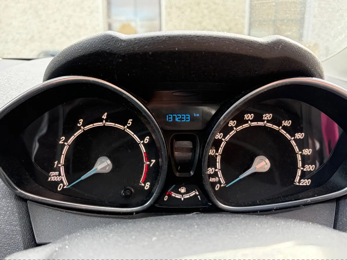 Ford Fiesta Zetec 2015, 1.2 petrol, 137,300km. - Image 2