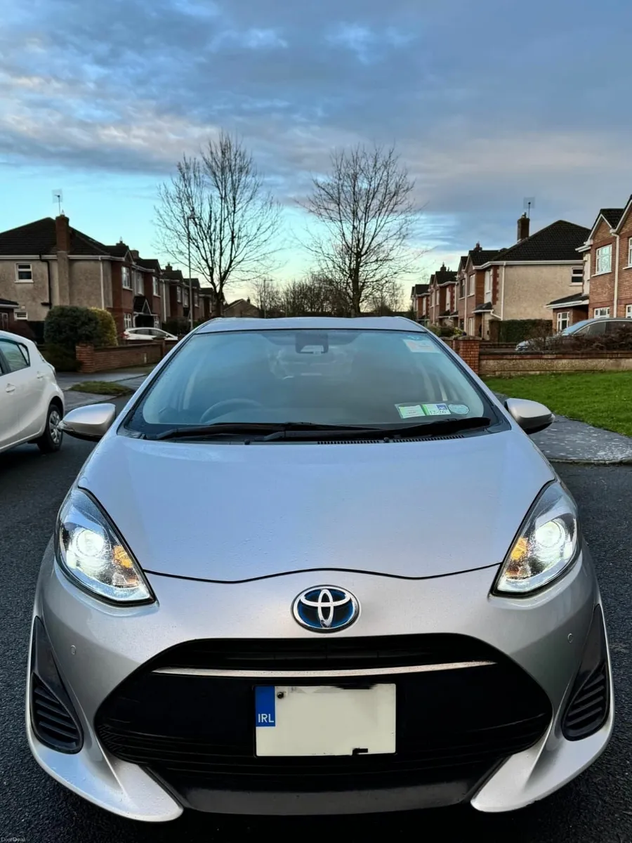 Toyota Aqua 2019 Hybrid Automatic (NCT Till 2028) - Image 2