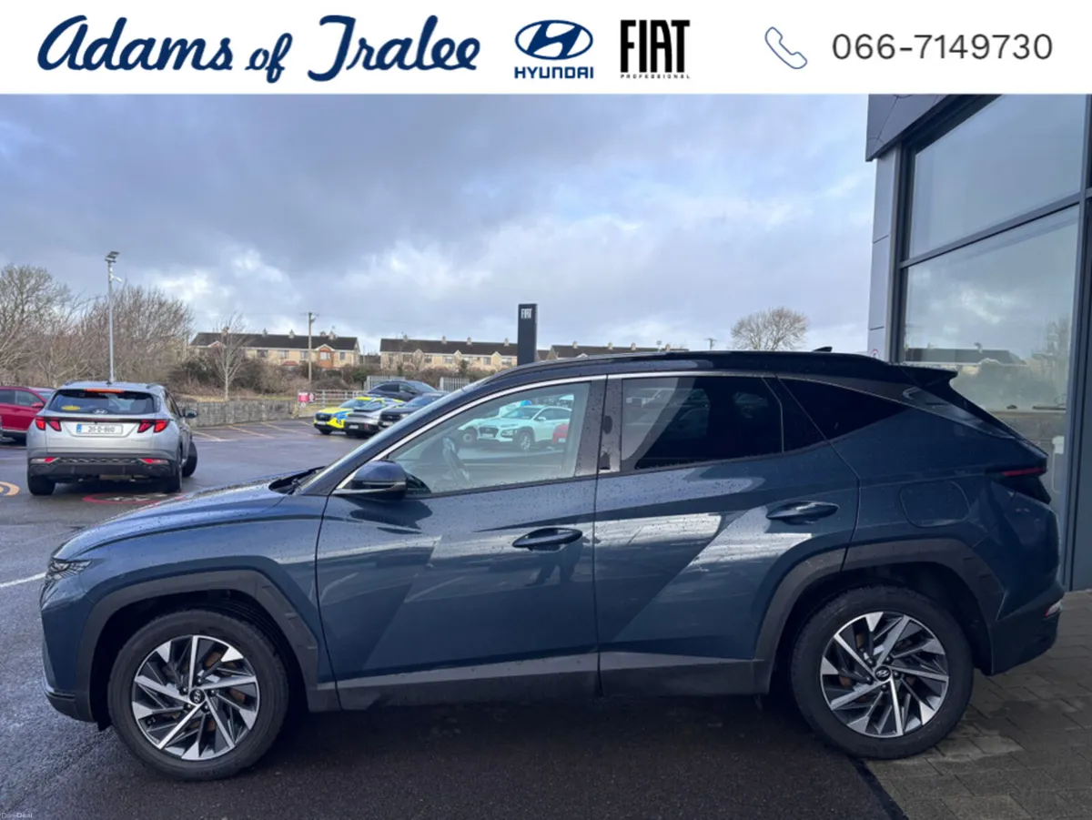 Hyundai Tucson EXECUTIVE PLUS TWO TONE - Image 2