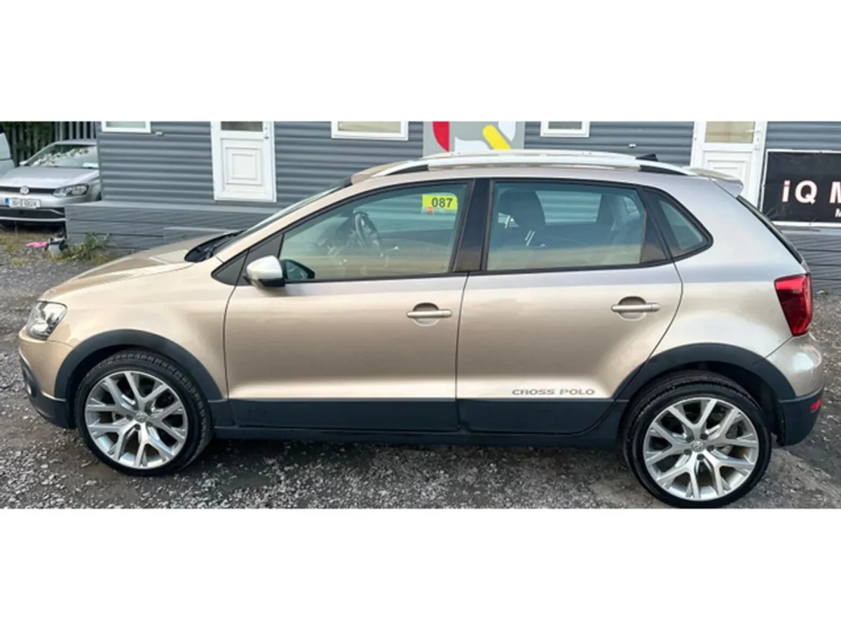 Volkswagen Polo Cross 1.2 Automatic Petrol Fresh I - Image 4