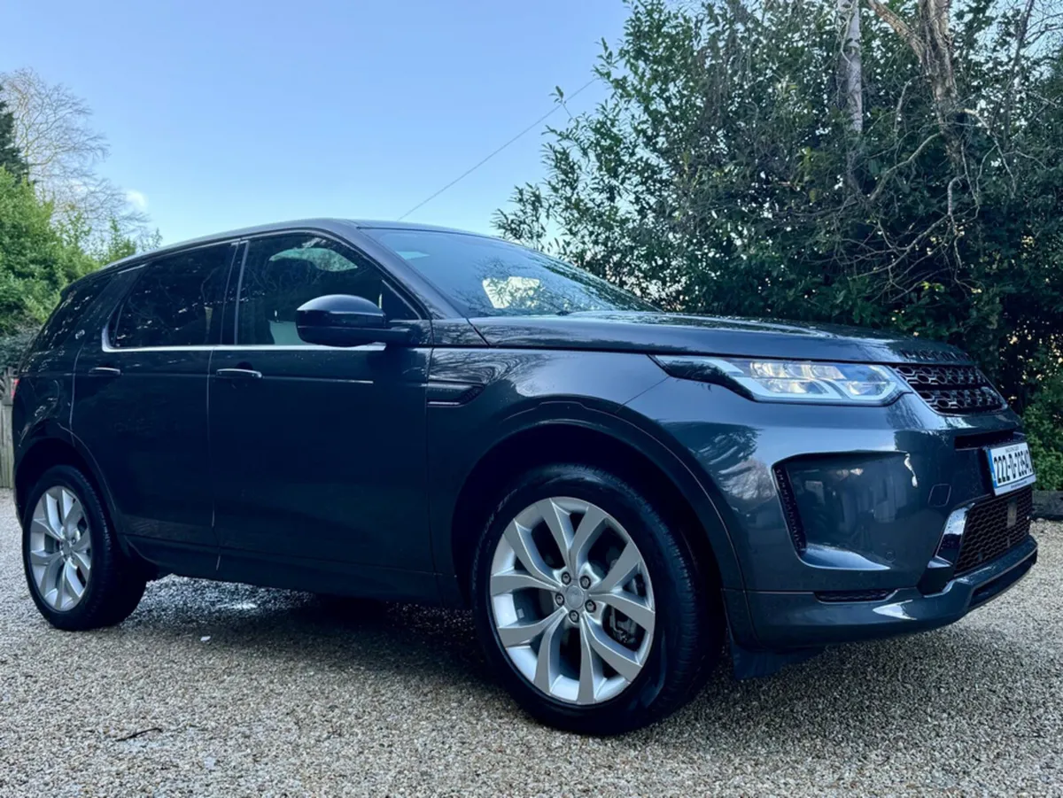 Land Rover Discovery Sport P300E URBAN EDITION - Image 2