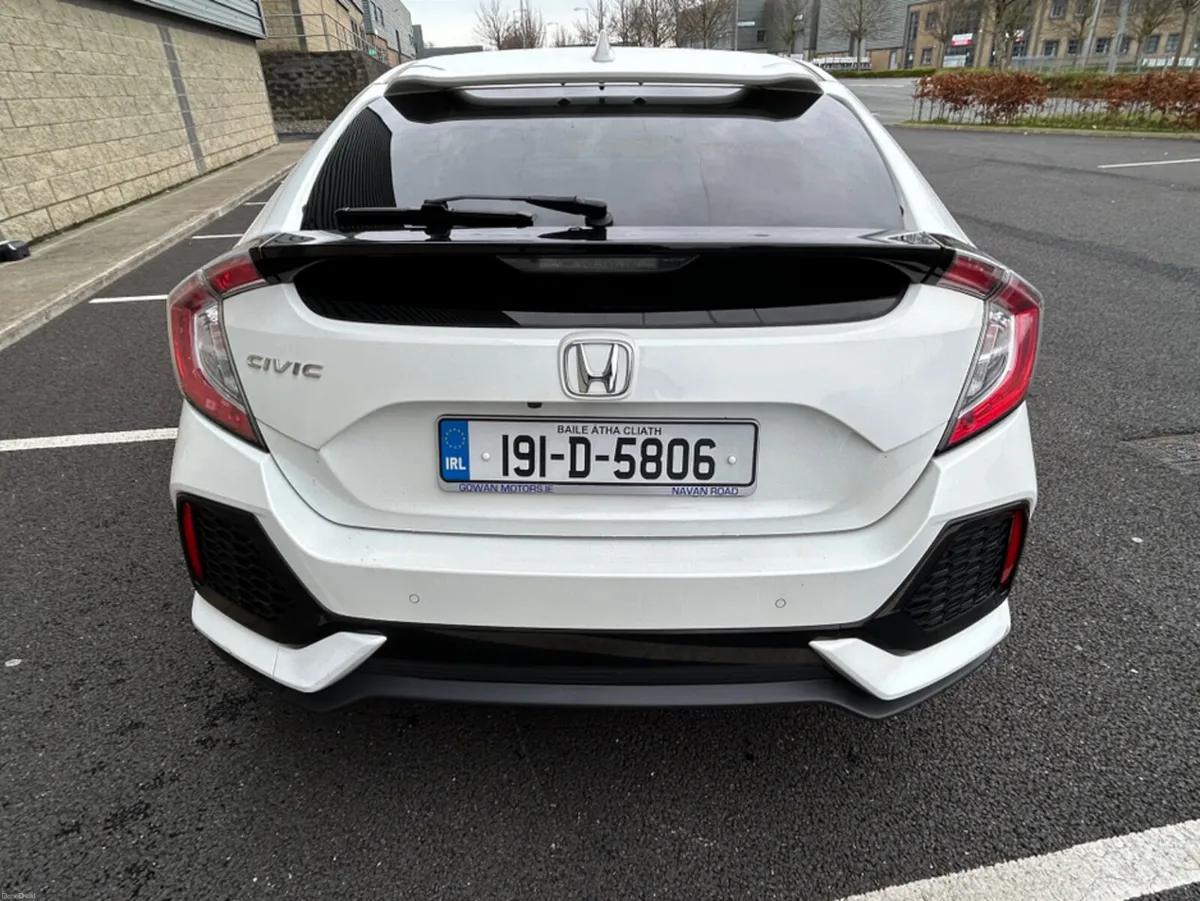 Honda Civic 5DR SMART PLUS - Image 4