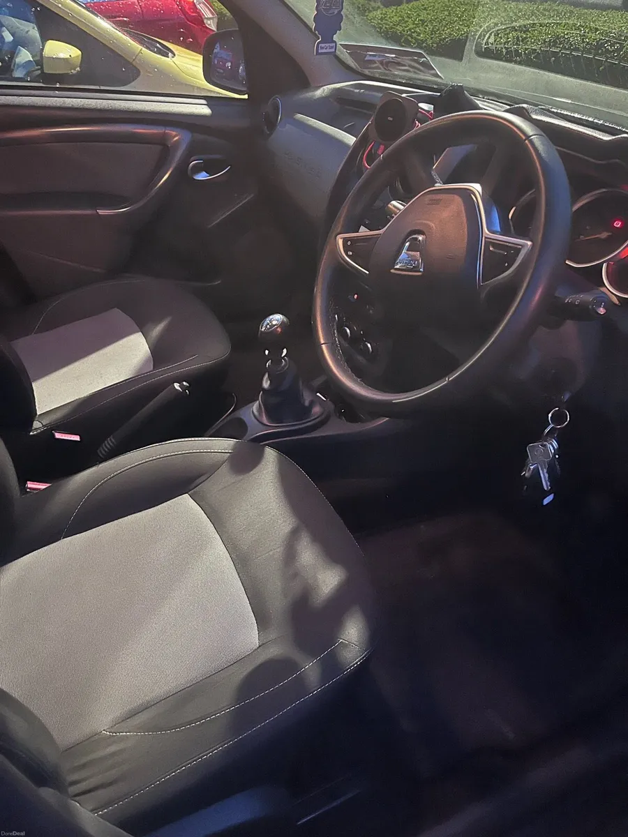 Dacia Duster - Image 4