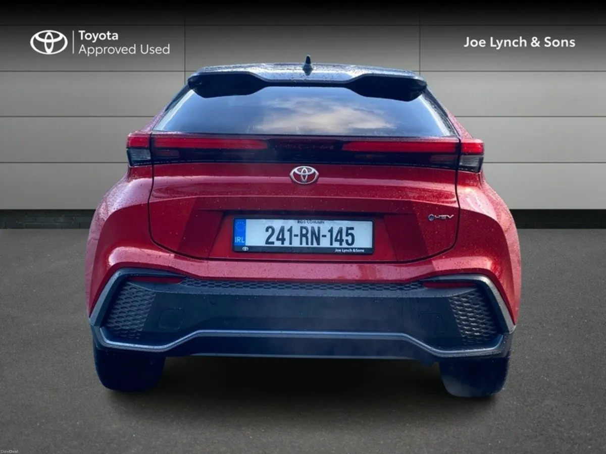 Toyota C-HR Hybrid Sport+ - Image 4