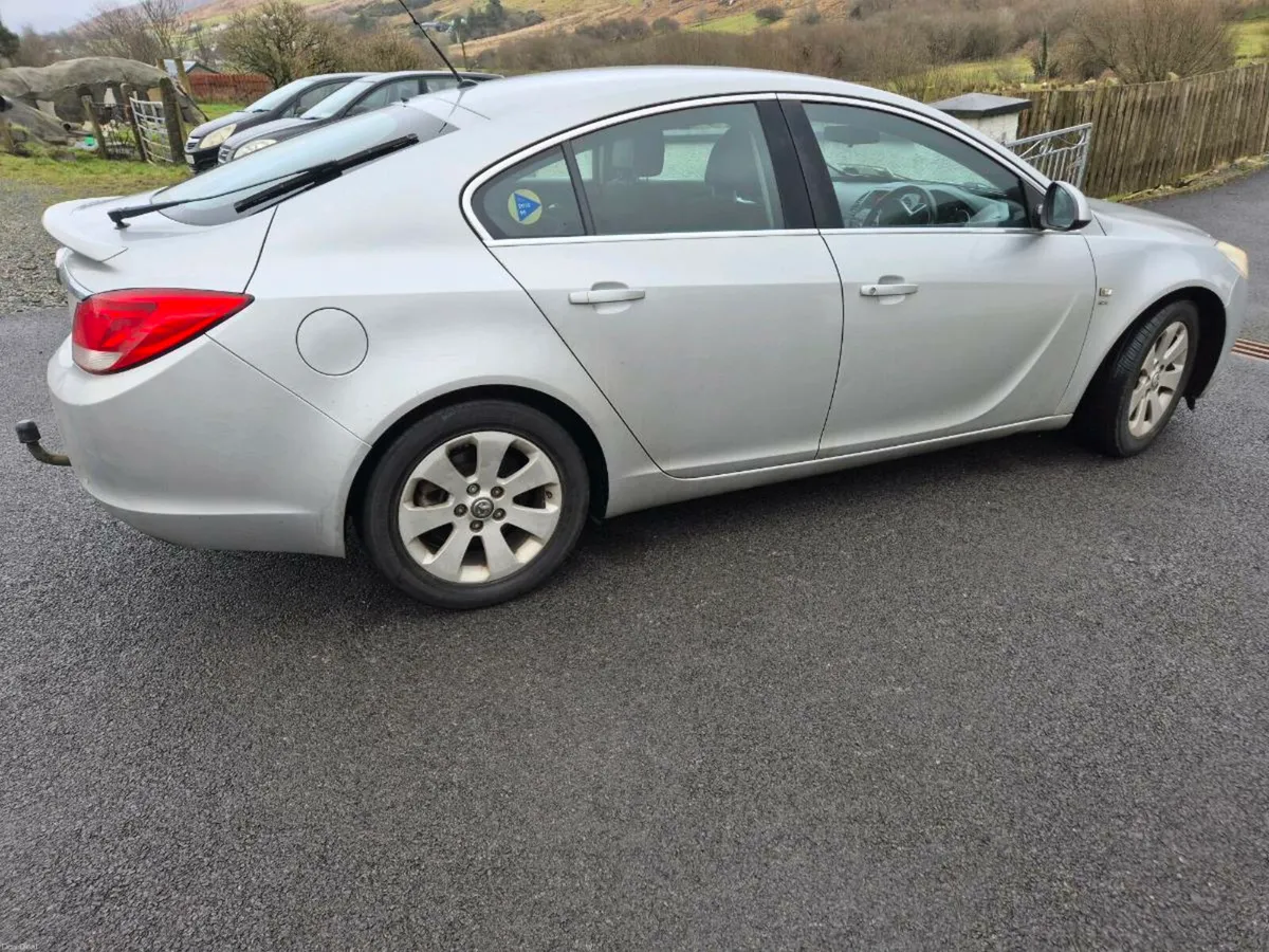2010 VAUXHALL INSIGNIA - Image 2