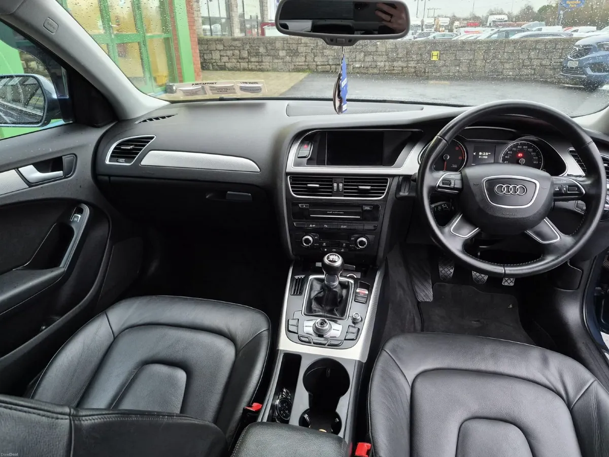 Audi A4 2015 - Image 3