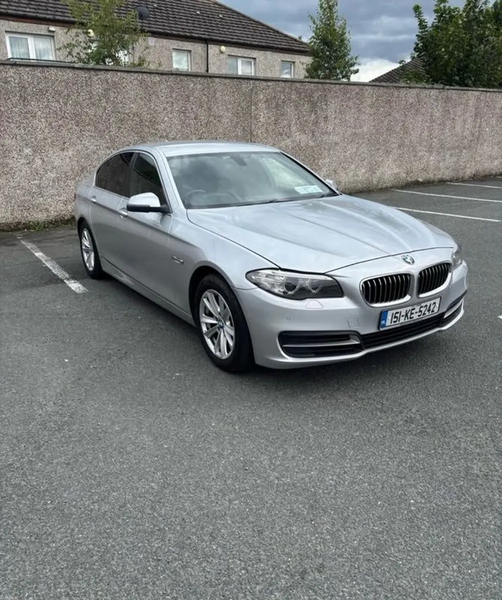2015 BMW 5 Series Full BMW Service history - Image 3