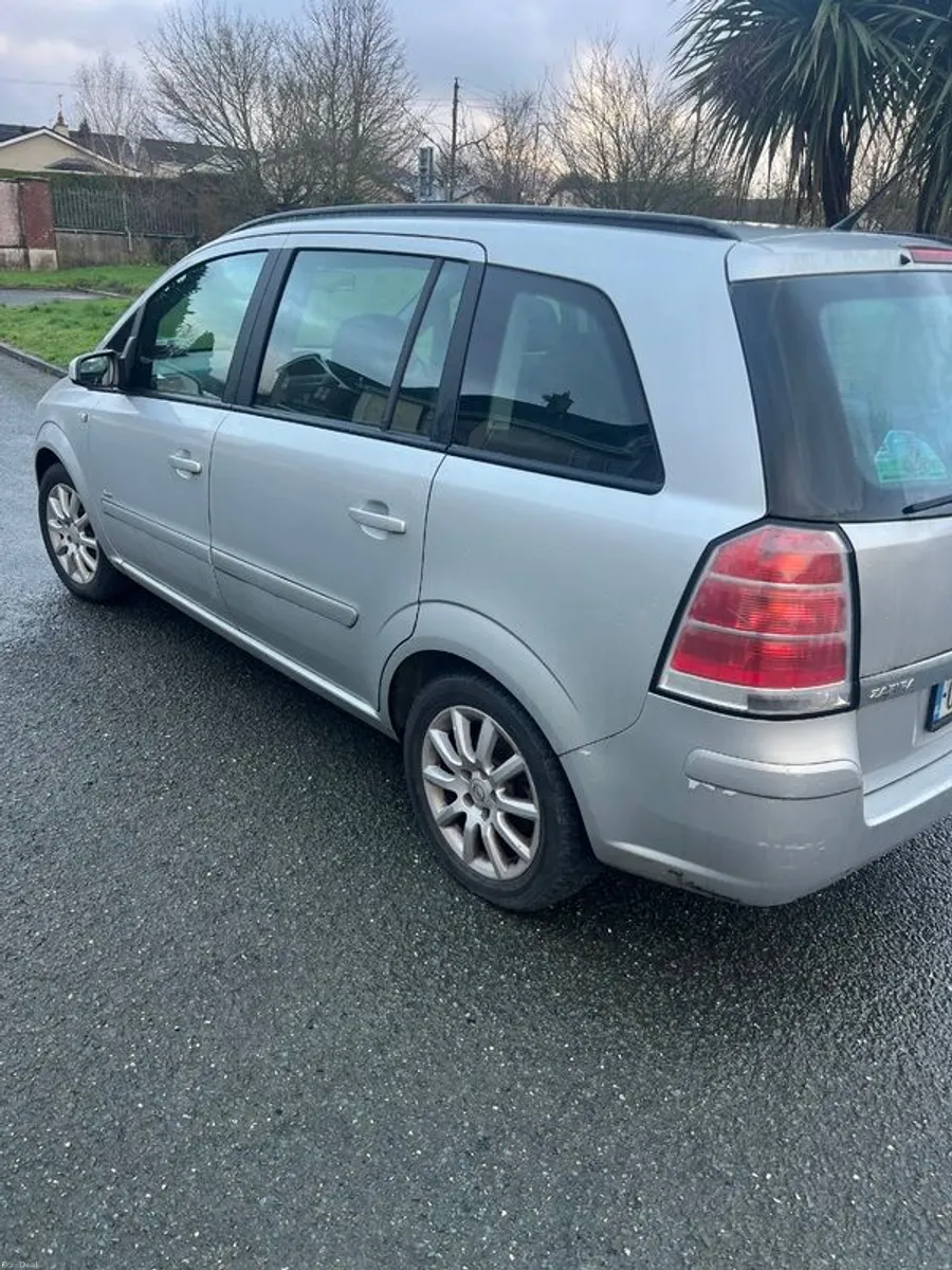 2007 Opel Zafira - Image 2