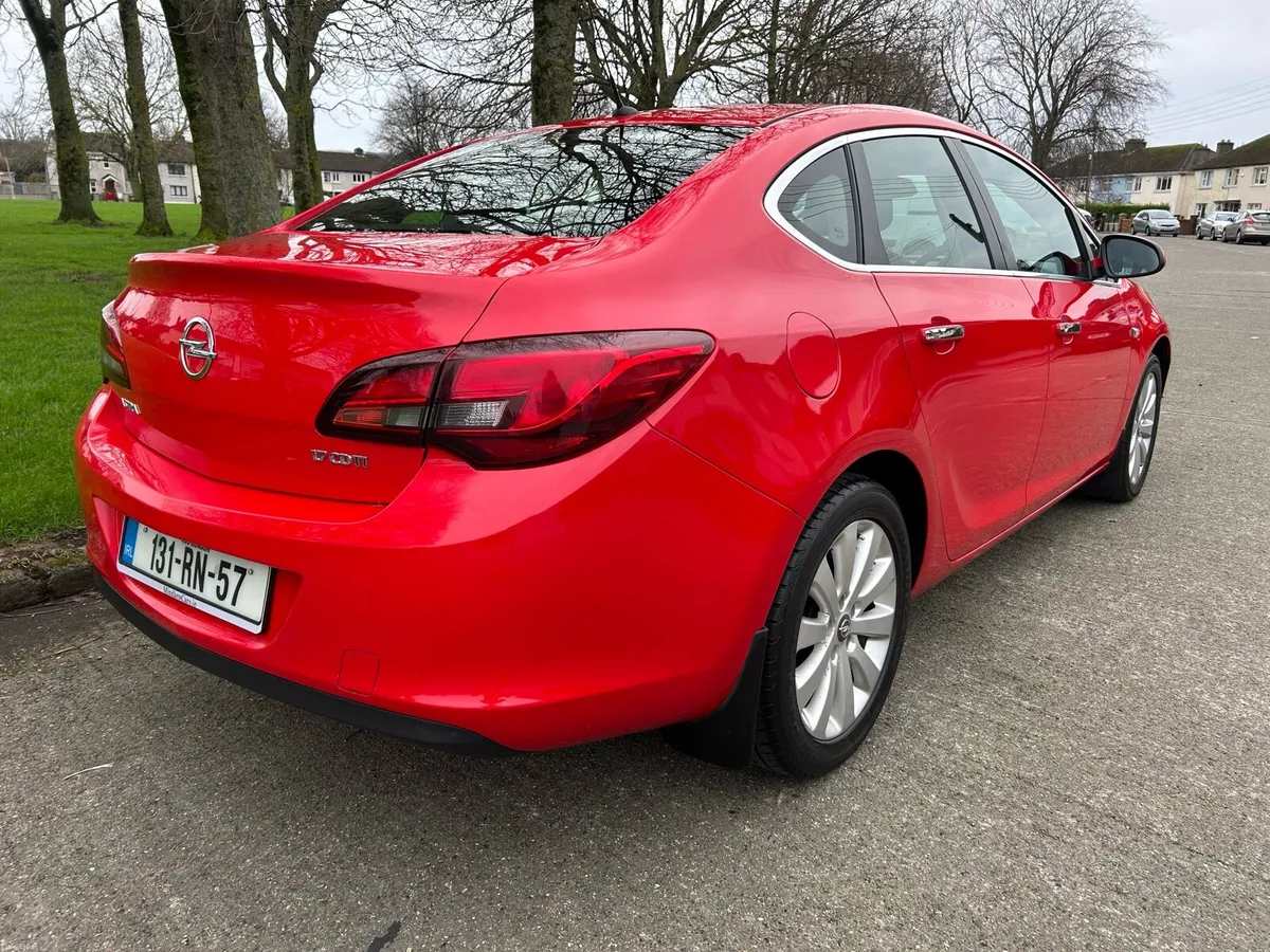 2013 Opel Astra Elite 1.7 CDTI 130BHP // NCT & TAX - Image 3