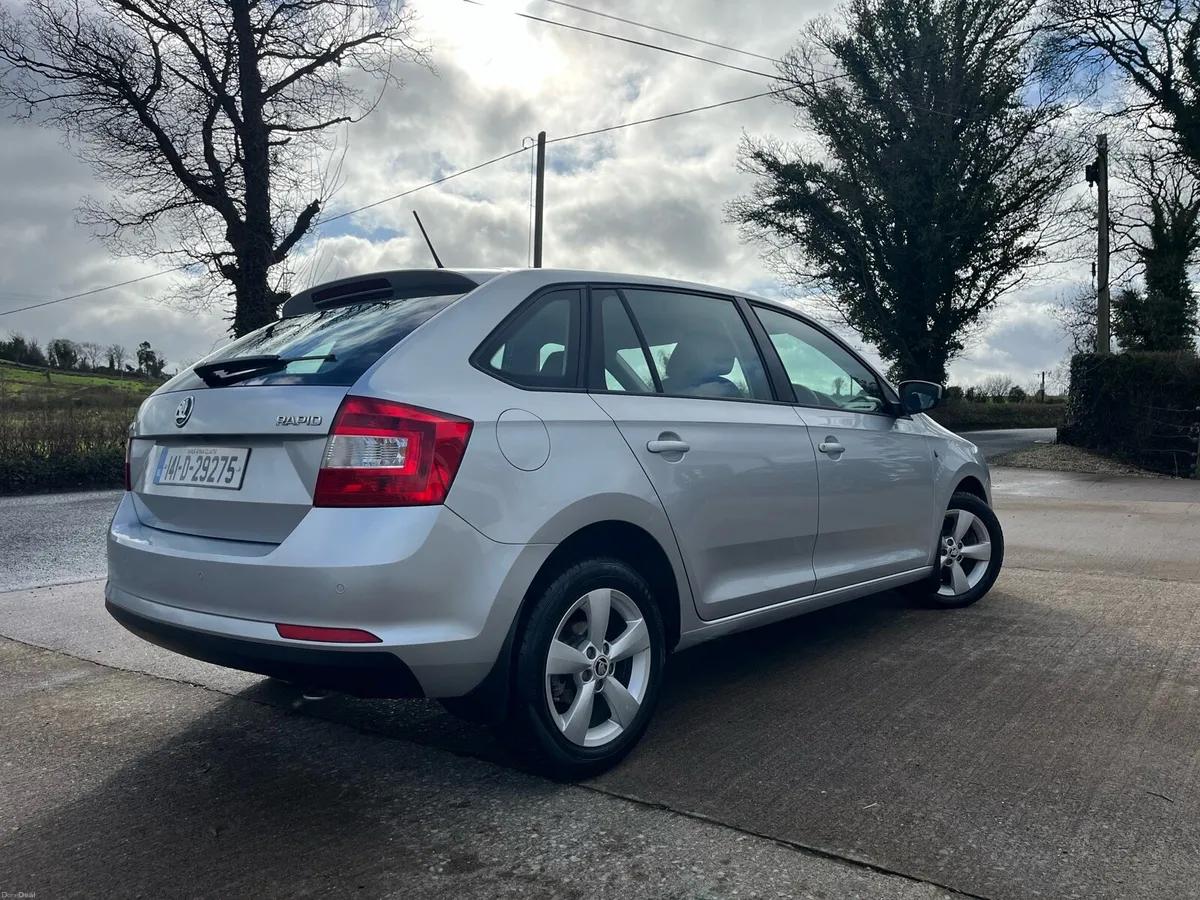 Skoda Rapid - Image 3