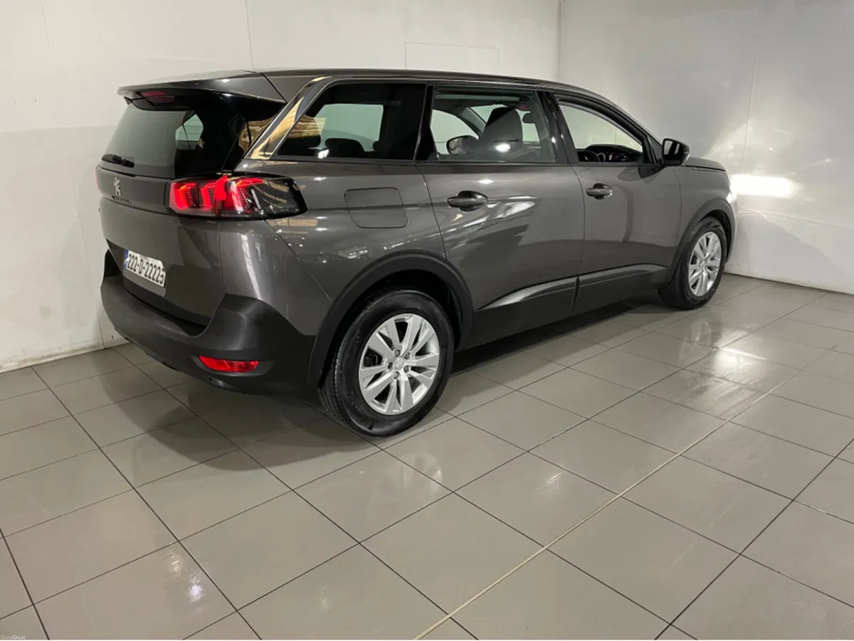Peugeot 5008 ACTIVE 1.5 BLUE HDI  FULL SERVICE HIS - Image 3