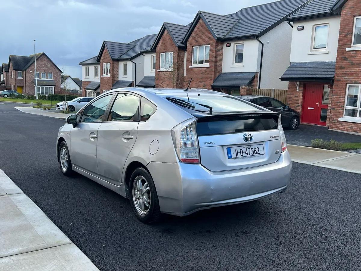 2011 Toyota Prius 1.8 Petrol Hybrid NCT and TAX - Image 4