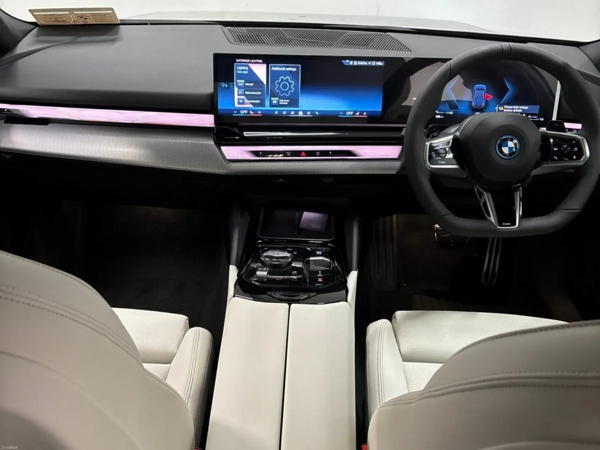 BMW 5-Series 530e Msport Saloon - Image 4