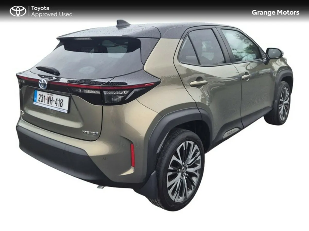 Toyota Yaris Cross 1.5 HYBRID SOL 5DR - Image 2