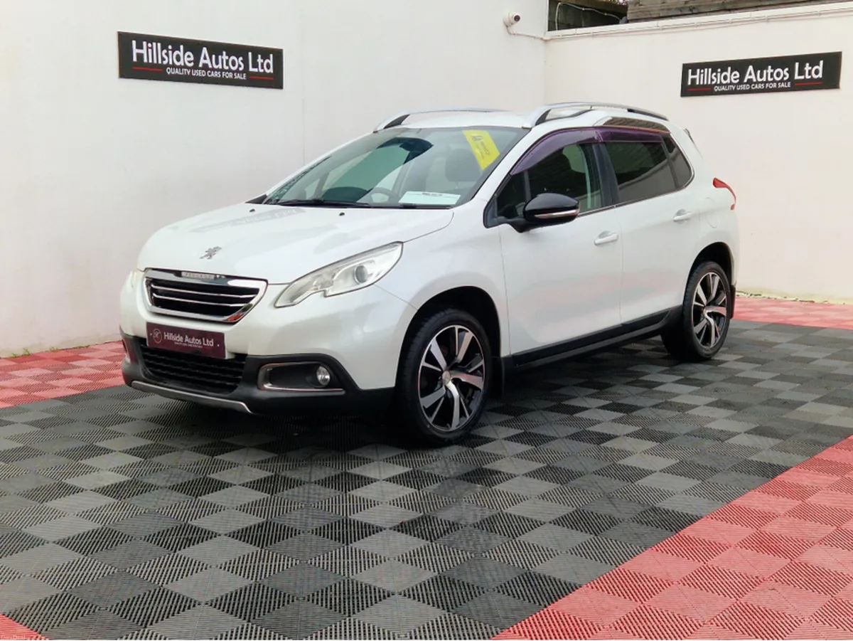 Peugeot 2008 CROSSCITY 1.2 PETROL AUTOMATIC - Image 4