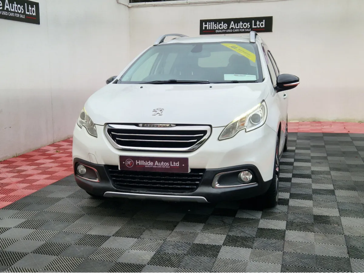 Peugeot 2008 CROSSCITY 1.2 PETROL AUTOMATIC - Image 2