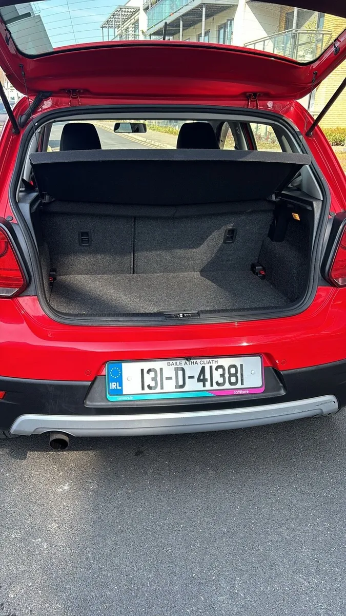 Volkswagen cross polo - Image 3