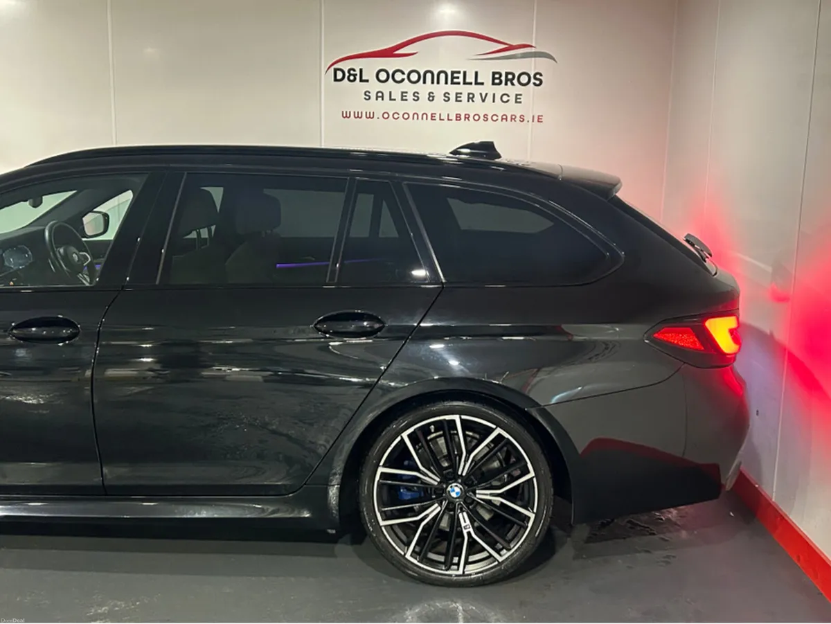 BMW 5-Series G31 M SPORT MHEV AUTO 520 D TOURING - Image 5