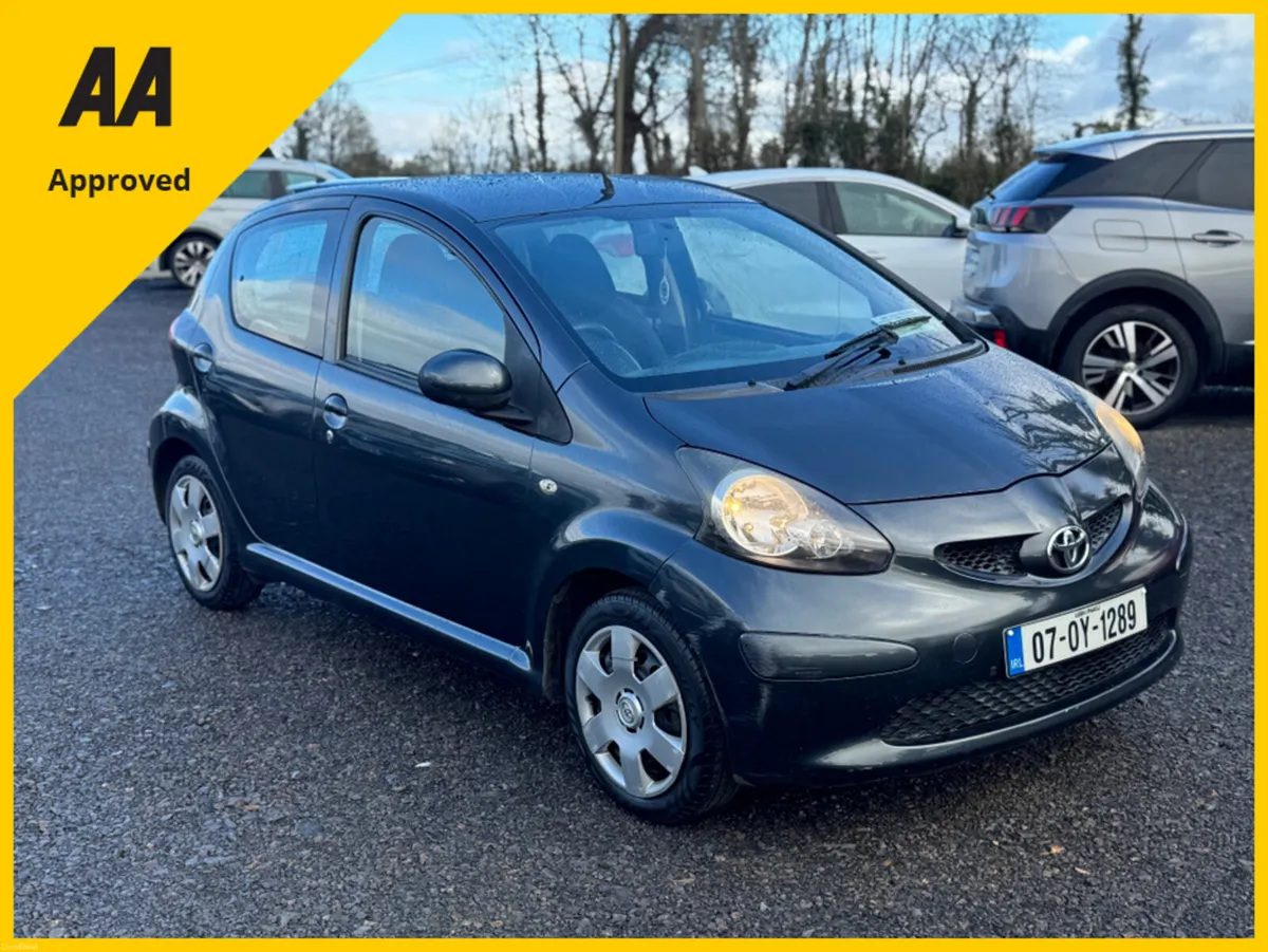 Toyota Aygo 1.0 5DR AURA - Image 2