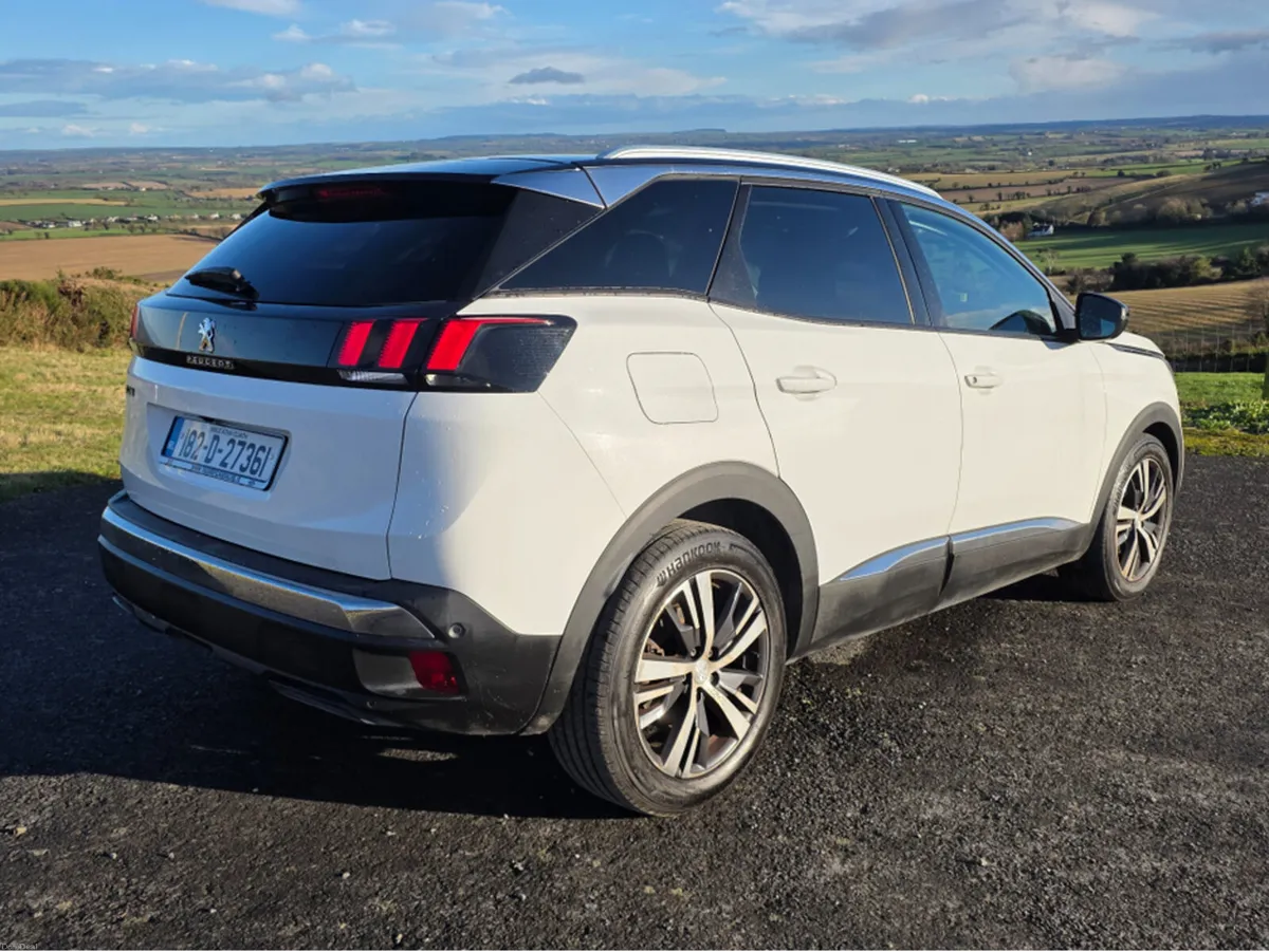 Peugeot 3008 1.5 BHDI ALLURE 130BHP 5DR - Image 3