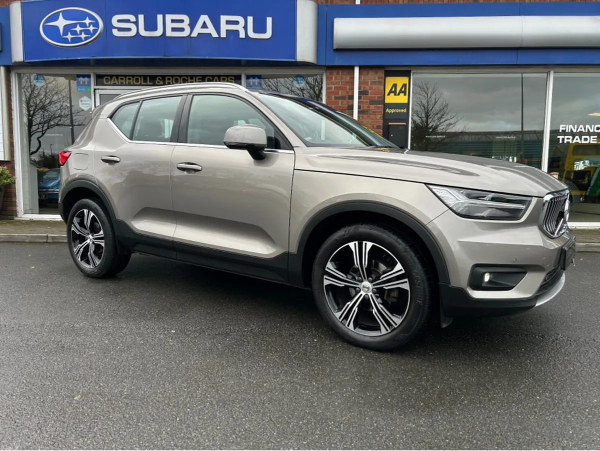 Volvo XC40 T2 Inscription-Pro ! Automatic Petrol - - Image 1