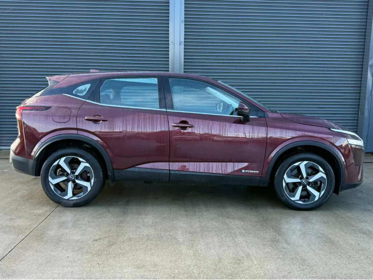 Nissan Qashqai EPOWER SV MY2.5 4DR AUTO - Image 3